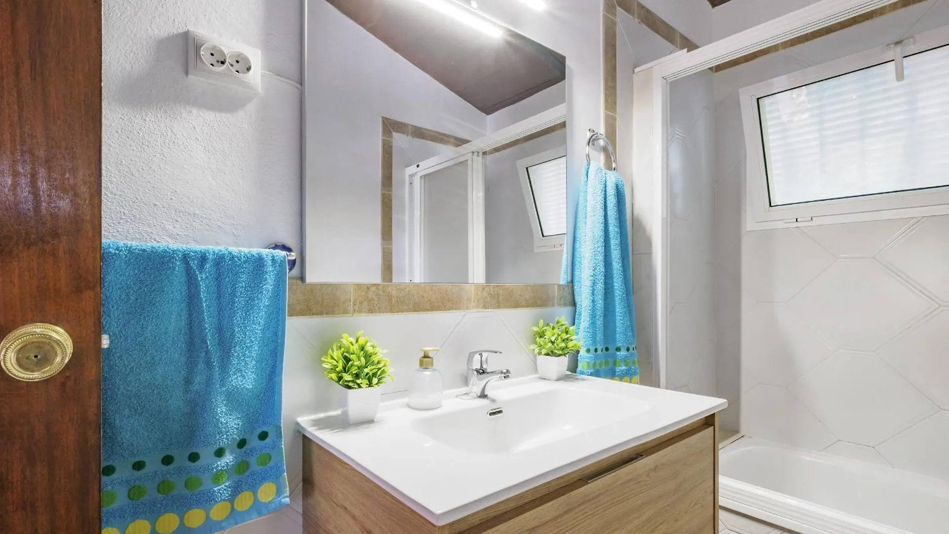 Cubo'S Jose'S Apartment & Caminito Del Rey Ardales 0*,