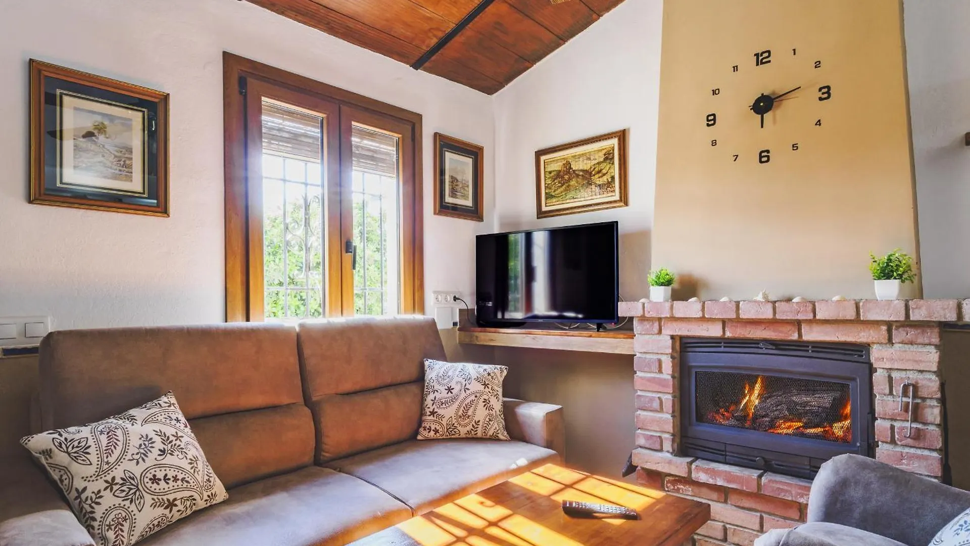 Cubo'S Jose'S Apartment & Caminito Del Rey 아르달레스 0*,  스페인